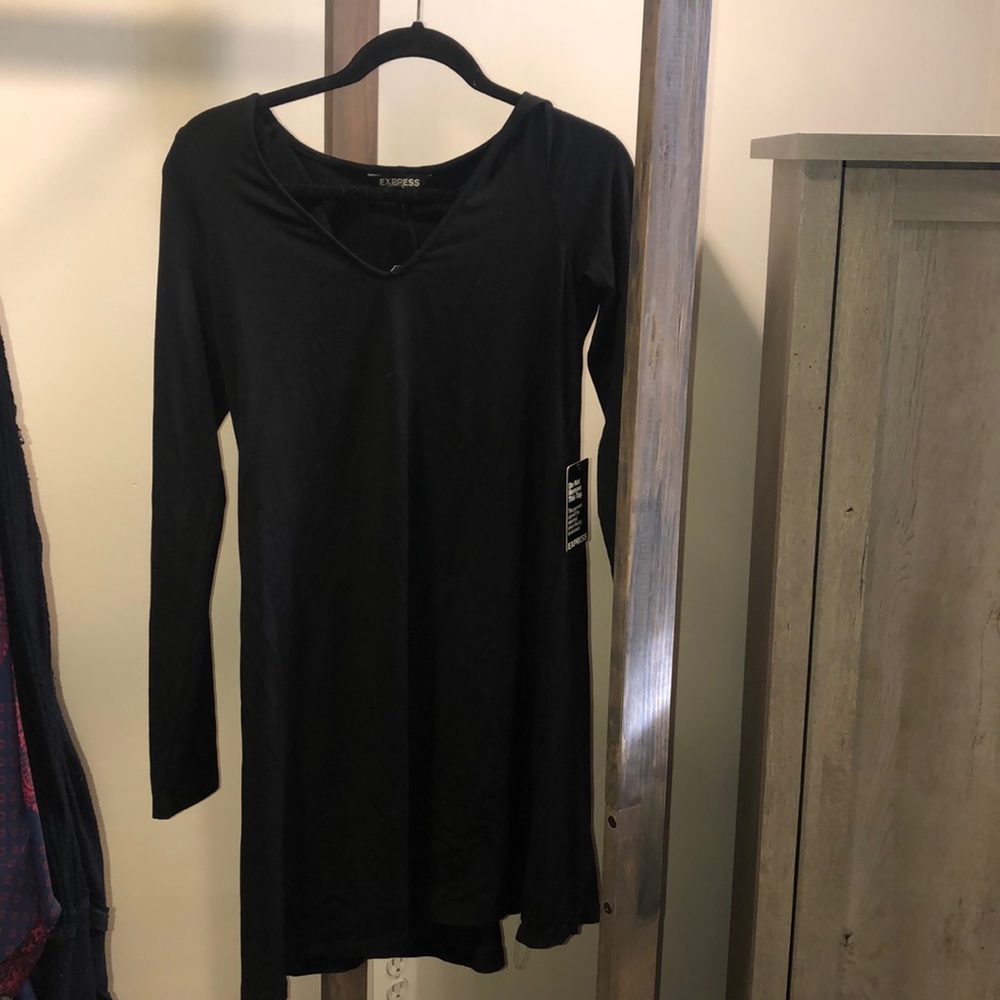 Black long sleeved dress